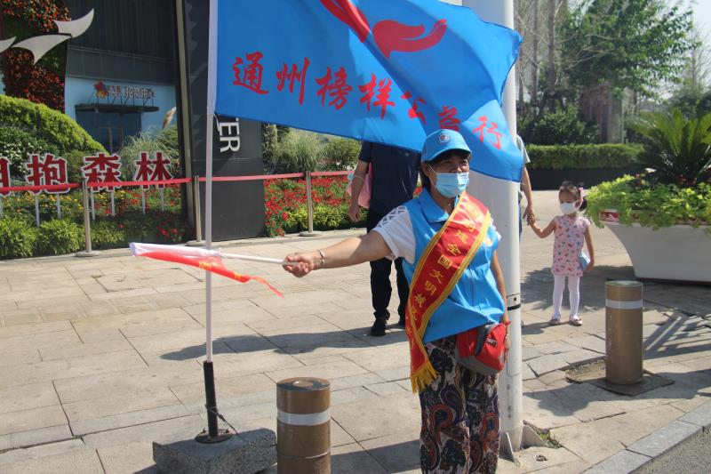 <strong>骚逼艹鸡巴哦哦网站</strong>